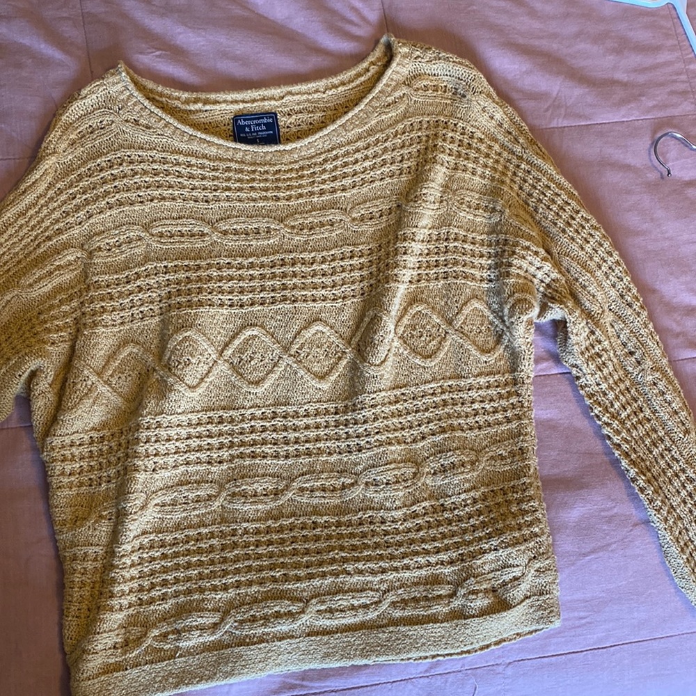 Abercrombie and fitch mustard sweater, size small